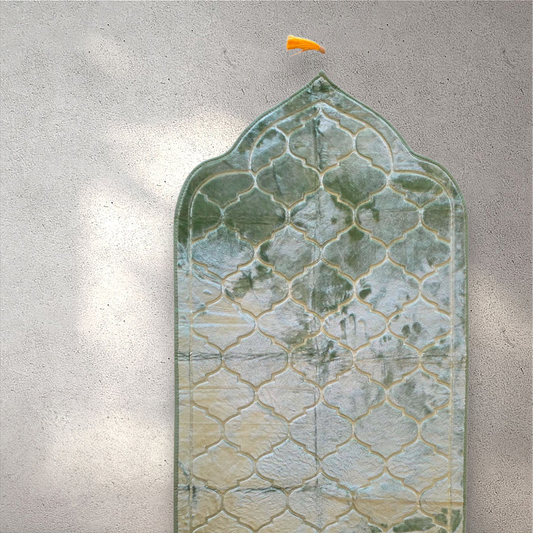 Green Velvet Premium Prayer Mat