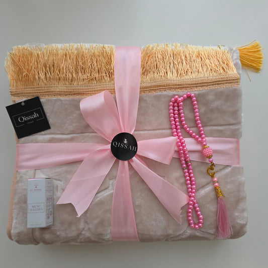 Light Pink Velvet Premium Prayer Mat