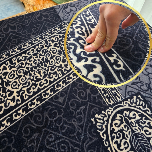 QISSAH Mecca 3D - Al Ka'abah Padded Premium Prayer Mat