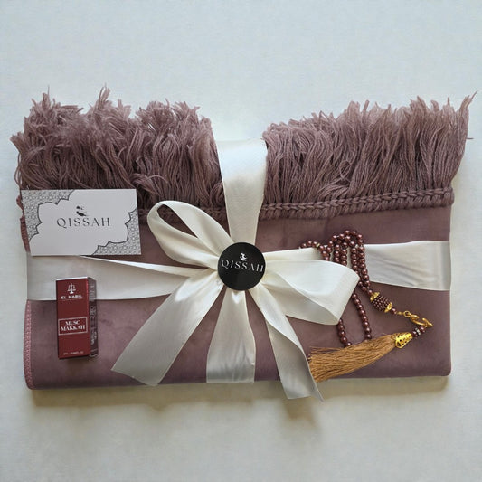 QISSAH Personalized Velvet Prayer Mat - Rosy Brown