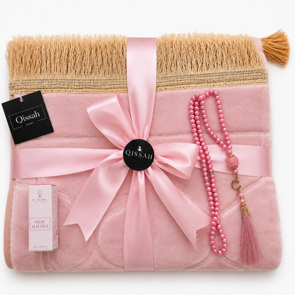 QISSAH Light Pink Velvet Personalized Prayer Mat